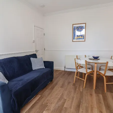 Granby Place 2 *