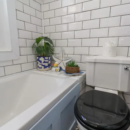 Granby Place 2 *